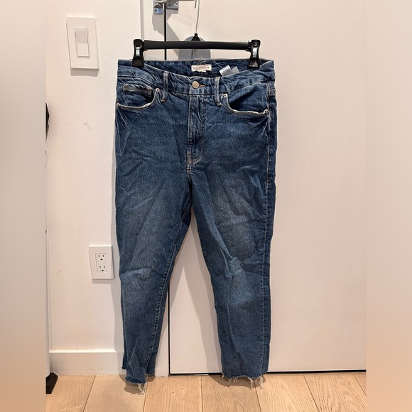 Good American Good classic jeans raw hem blue940 wash size 8 - Picture 3 of 6